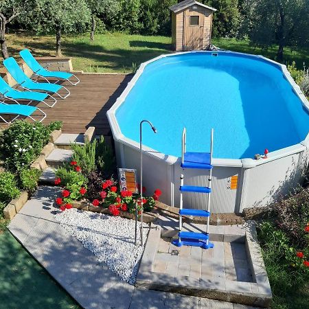 Вілла Il Fienile Del Colle Пешя Екстер'єр фото